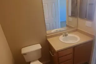 10530 W Louise Dr, Peoria, AZ 85383 - Photo 13