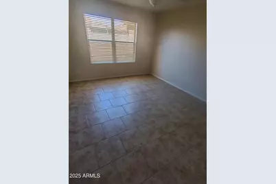 10530 W Louise Drive, Peoria, AZ 85383 - Photo 11