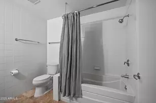 7137 E Rancho Vista Dr, Scottsdale, AZ 85251 - Photo 15