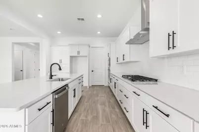 18131 W Watkins Street, Goodyear, AZ 85338 - Photo 3