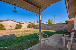 10442 W Harmont Dr, Peoria, AZ 85345 - Photo 25