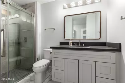 10544 W Prairie Hills Circle, Sun City, AZ 85351 - Photo 23