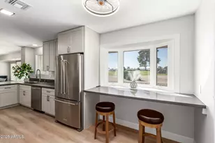 10544 W Prairie Hills Cir, Sun City, AZ 85351 - Photo 17