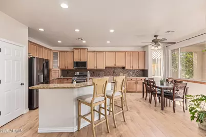 22428 N 78th Lane, Peoria, AZ 85383 - Photo 15