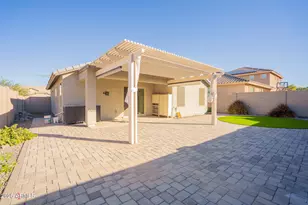 3417 W Alta Vista Rd, Phoenix, AZ 85041 - Photo 23