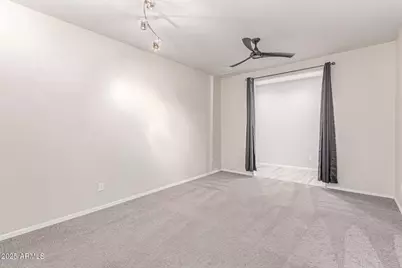 8010 W Atlantis Way, Phoenix, AZ 85043 - Photo 39