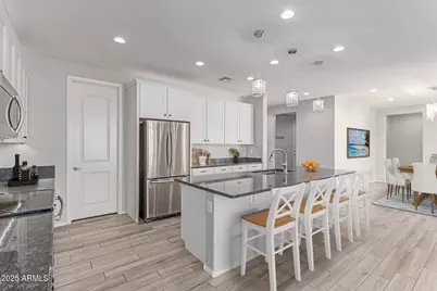 8010 W Atlantis Way, Phoenix, AZ 85043 - Photo 23