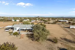 25124 W Saddle Mountain Rd, Morristown, AZ 85342 - Photo 33