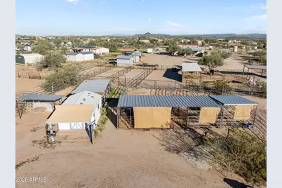 25124 W Saddle Mountain Road, Morristown, AZ 85342 - Photo 39