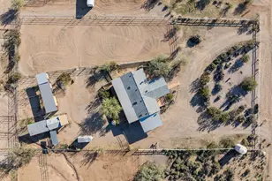 25124 W Saddle Mountain Rd, Morristown, AZ 85342 - Photo 15