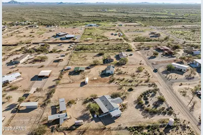 25124 W Saddle Mountain Road, Morristown, AZ 85342 - Photo 37