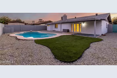 19237 N 5th Avenue, Phoenix, AZ 85027 - Photo 17