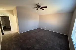 8102 W Hammond Ln, Phoenix, AZ 85043 - Photo 17