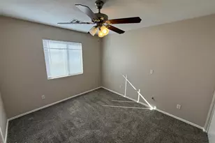8102 W Hammond Ln, Phoenix, AZ 85043 - Photo 27