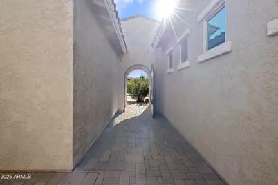 25980 N 104th Drive, Peoria, AZ 85383 - Photo 11