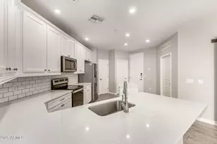 2511 W Queen Creek Rd, Chandler, AZ 85248 - Photo 7