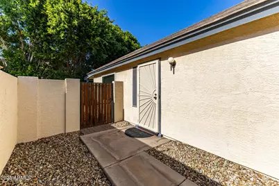 5233 W Jupiter Way N, Chandler, AZ 85226 - Photo 23