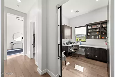 6426 E Calle Camelia Avenue, Scottsdale, AZ 85251 - Photo 27