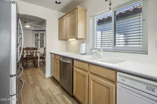 8120 N 10th Pl, Phoenix, AZ 85020 - Photo 9