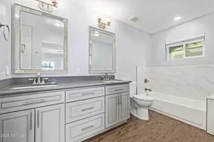 2439 E Minnezona Ave, Phoenix, AZ 85016 - Photo 13