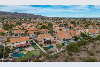 3411 E Desert Trumpet Road, Phoenix, AZ 85044 - Photo 37