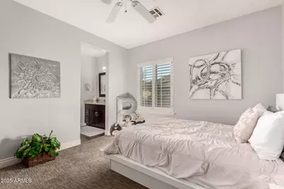 203 W Desert Flower Lane, Phoenix, AZ 85045 - Photo 31