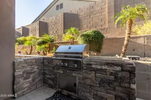 203 W Desert Flower Ln, Phoenix, AZ 85045 - Photo 57