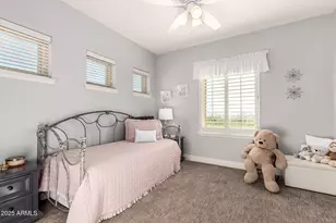 203 W Desert Flower Ln, Phoenix, AZ 85045 - Photo 27