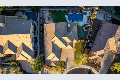 203 W Desert Flower Lane, Phoenix, AZ 85045 - Photo 73