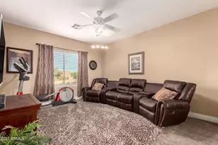 203 W Desert Flower Ln, Phoenix, AZ 85045 - Photo 35