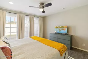 7802 E MacKenzie Dr, Scottsdale, AZ 85251 - Photo 13