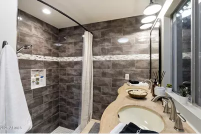 7802 E Mackenzie Drive, Scottsdale, AZ 85251 - Photo 19