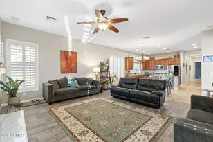 40114 N Noble Hawk Ct, Anthem, AZ 85086 - Photo 17