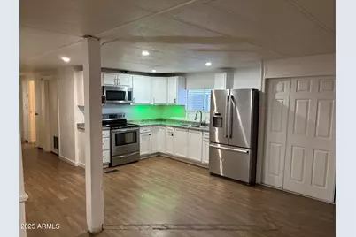 4400 W Missouri Avenue #302, Glendale, AZ 85301 - Photo 5