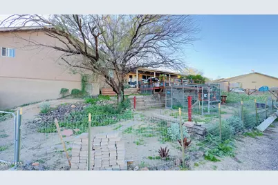 19549 E Scenic Loop Road E, Black Canyon City, AZ 85324 - Photo 25