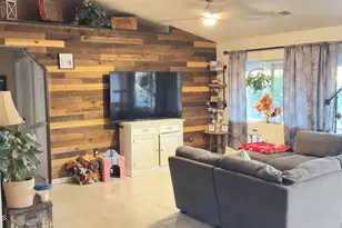 19549 E Scenic Loop Road E, Black Canyon City, AZ 85324 - Photo 15