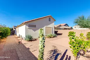 11019 N 154th Ln, Surprise, AZ 85379 - Photo 41