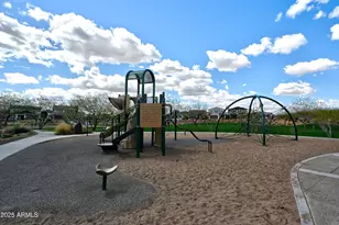 10037 W Cashman Dr, Peoria, AZ 85383 - Photo 45