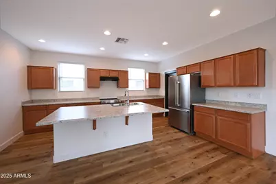 10037 W Cashman Drive, Peoria, AZ 85383 - Photo 15