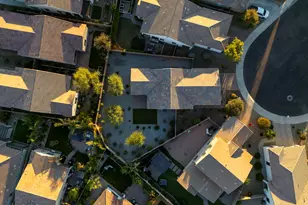 10037 W Cashman Dr, Peoria, AZ 85383 - Photo 39