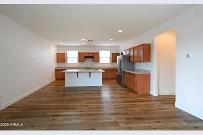 10037 W Cashman Drive, Peoria, AZ 85383 - Photo 9