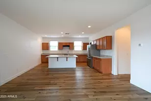 10037 W Cashman Dr, Peoria, AZ 85383 - Photo 9