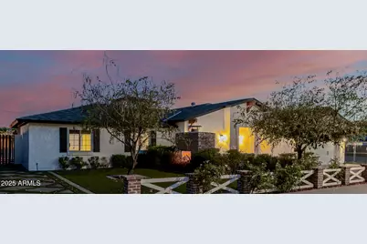 4021 E Glenrosa Avenue, Phoenix, AZ 85018 - Photo 1