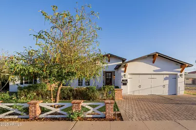 4021 E Glenrosa Avenue, Phoenix, AZ 85018 - Photo 13