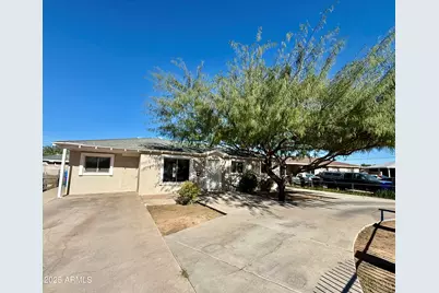 4720 W Monterosa Street, Phoenix, AZ 85031 - Photo 3