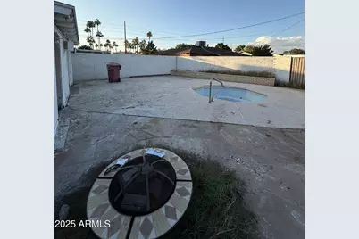 8008 E Whitton Avenue, Scottsdale, AZ 85251 - Photo 13