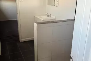 8008 E Whitton Ave, Scottsdale, AZ 85251 - Photo 5