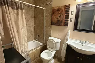 8008 E Whitton Ave, Scottsdale, AZ 85251 - Photo 11