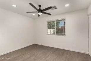 6801 S Palm Dr, Tempe, AZ 85283 - Photo 21