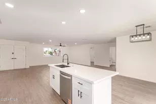 6801 S Palm Dr, Tempe, AZ 85283 - Photo 13